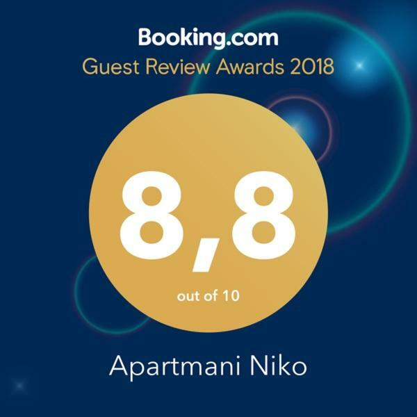 Apartmani Niko 1 Radovin Exteriör bild